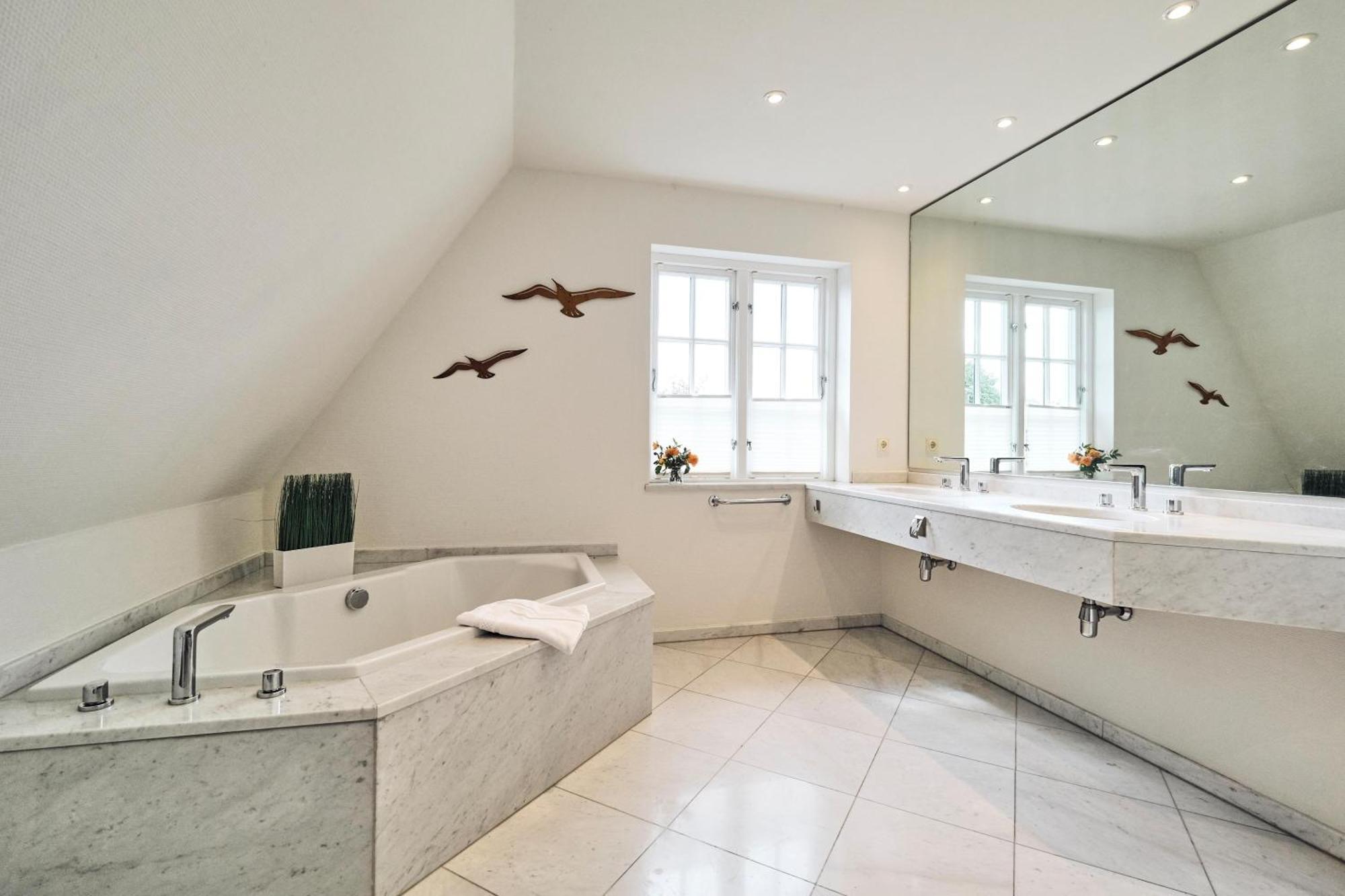 Landhaus Markerup Husby  Екстериор снимка